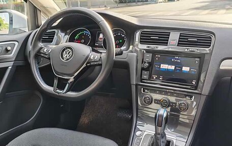 Volkswagen Golf VII, 2020 год, 1 335 000 рублей, 12 фотография