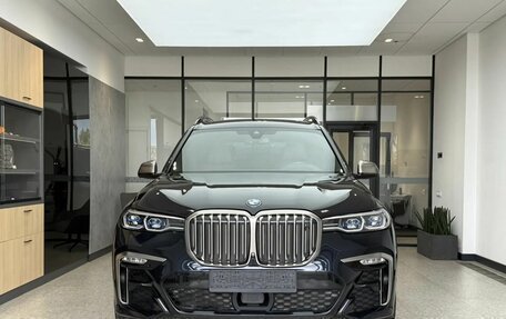 BMW X7, 2019 год, 6 900 000 рублей, 2 фотография