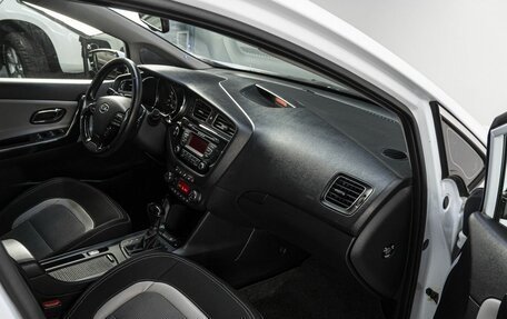 KIA cee'd III, 2012 год, 890 000 рублей, 14 фотография