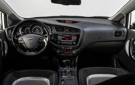 KIA cee'd III, 2012 год, 890 000 рублей, 16 фотография