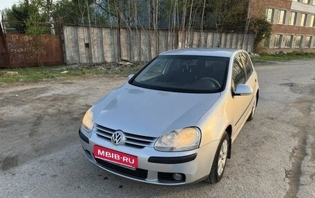 Volkswagen Golf V, 2005 год, 480 000 рублей, 1 фотография