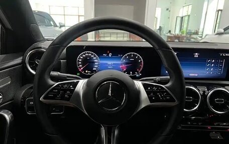 Mercedes-Benz A-Класс, 2023 год, 1 650 100 рублей, 10 фотография