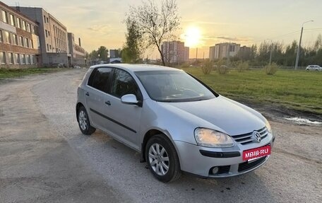 Volkswagen Golf V, 2005 год, 480 000 рублей, 3 фотография