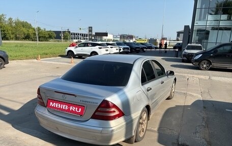 Mercedes-Benz C-Класс, 2005 год, 444 000 рублей, 3 фотография
