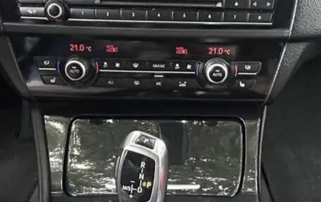 BMW 5 серия, 2013 год, 1 800 000 рублей, 6 фотография