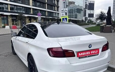 BMW 5 серия, 2013 год, 1 800 000 рублей, 3 фотография