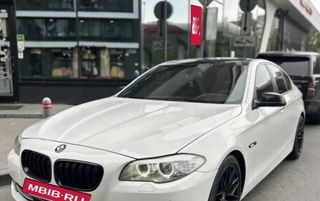 BMW 5 серия, 2013 год, 1 800 000 рублей, 2 фотография