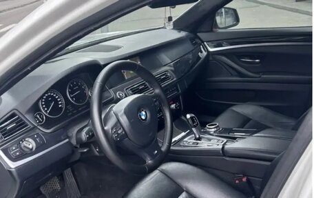 BMW 5 серия, 2013 год, 1 800 000 рублей, 7 фотография