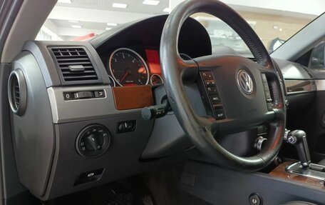 Volkswagen Touareg III, 2007 год, 1 050 000 рублей, 9 фотография