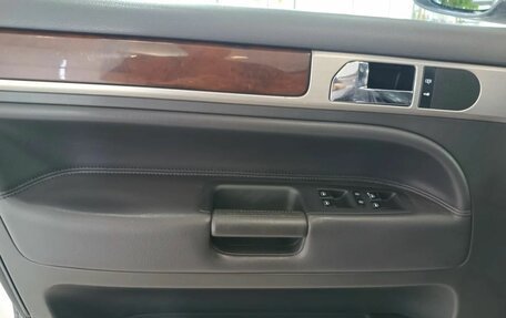 Volkswagen Touareg III, 2007 год, 1 050 000 рублей, 15 фотография
