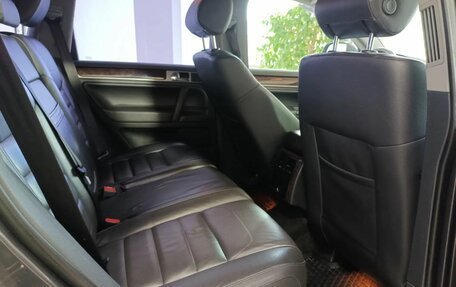 Volkswagen Touareg III, 2007 год, 1 050 000 рублей, 16 фотография
