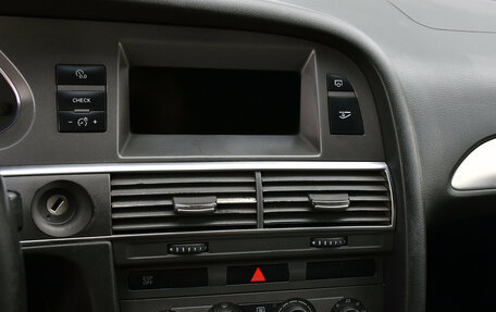Audi A6, 2004 год, 630 000 рублей, 10 фотография