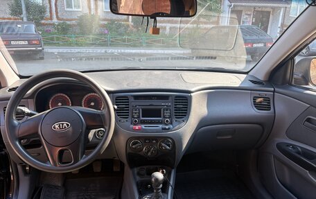 KIA Rio II, 2011 год, 450 000 рублей, 6 фотография
