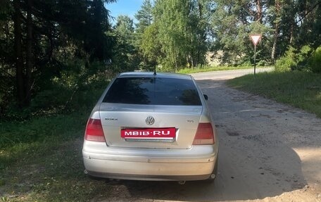Volkswagen Bora, 2001 год, 250 000 рублей, 4 фотография