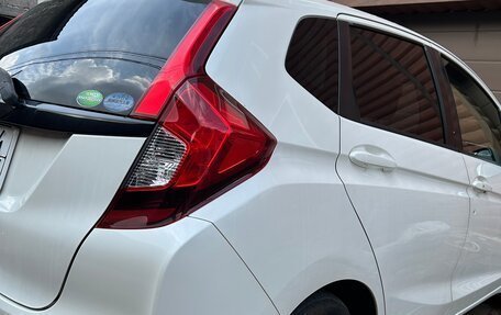 Honda Fit III, 2013 год, 900 000 рублей, 4 фотография