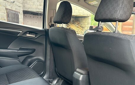Honda Fit III, 2013 год, 900 000 рублей, 15 фотография