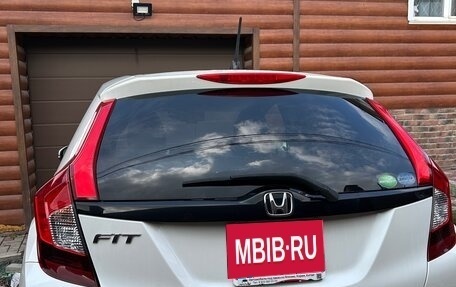 Honda Fit III, 2013 год, 900 000 рублей, 5 фотография