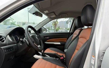 Suzuki Vitara II рестайлинг, 2016 год, 1 090 000 рублей, 7 фотография