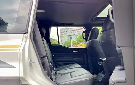 Toyota Land Cruiser Prado, 2025 год, 9 100 000 рублей, 11 фотография
