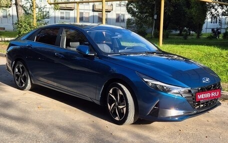 Hyundai Elantra, 2021 год, 1 830 000 рублей, 5 фотография