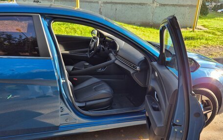 Hyundai Elantra, 2021 год, 1 830 000 рублей, 8 фотография