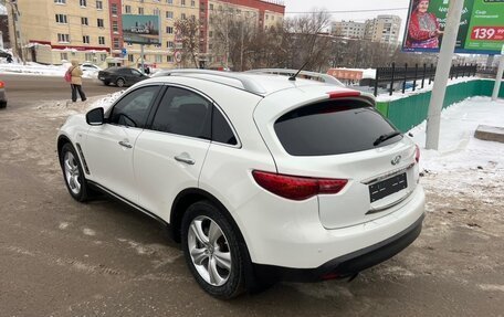 Infiniti FX II, 2011 год, 1 900 000 рублей, 9 фотография