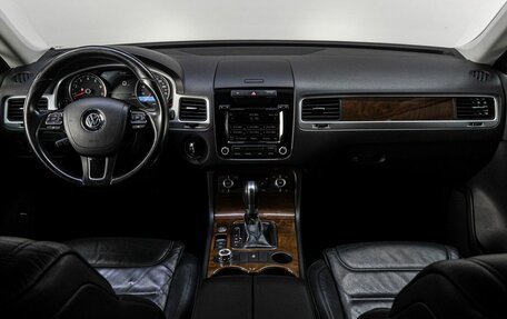 Volkswagen Touareg III, 2014 год, 1 950 000 рублей, 18 фотография