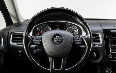 Volkswagen Touareg III, 2014 год, 1 950 000 рублей, 19 фотография