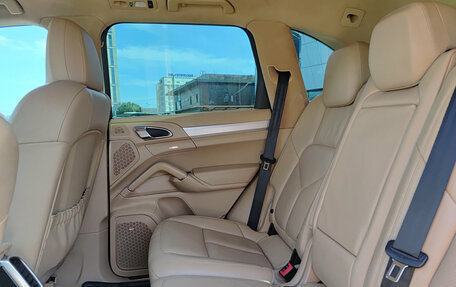 Porsche Cayenne III, 2011 год, 1 720 000 рублей, 15 фотография