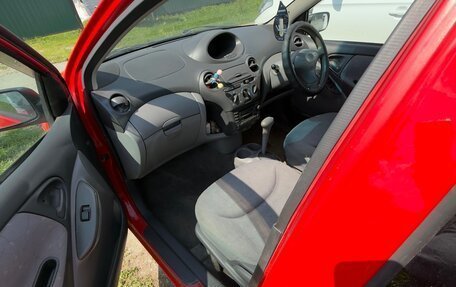 Toyota Vitz, 1999 год, 350 000 рублей, 7 фотография