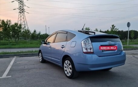 Toyota Prius, 2009 год, 589 000 рублей, 2 фотография