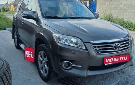 Toyota RAV4, 2010 год, 1 450 000 рублей, 2 фотография