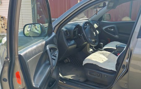 Toyota RAV4, 2010 год, 1 450 000 рублей, 10 фотография