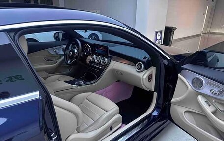 Mercedes-Benz C-Класс, 2021 год, 3 300 000 рублей, 4 фотография
