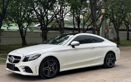 Mercedes-Benz C-Класс, 2021 год, 2 450 000 рублей, 3 фотография