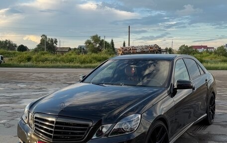 Mercedes-Benz E-Класс, 2010 год, 1 530 000 рублей, 1 фотография