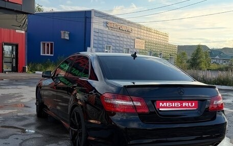 Mercedes-Benz E-Класс, 2010 год, 1 530 000 рублей, 2 фотография