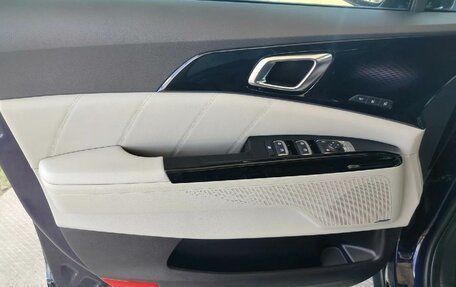KIA Carnival, 2022 год, 4 490 000 рублей, 10 фотография