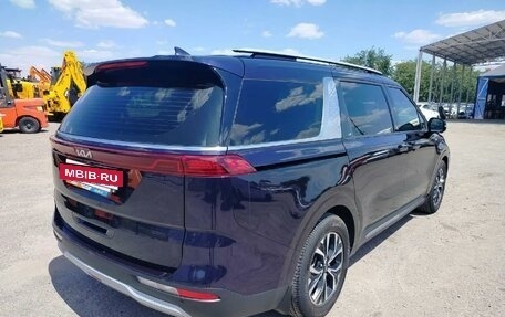 KIA Carnival, 2022 год, 4 490 000 рублей, 3 фотография