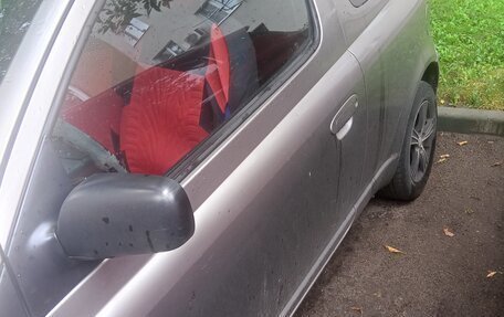 Toyota Yaris I рестайлинг, 2003 год, 330 000 рублей, 7 фотография