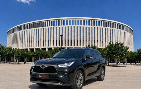 Toyota Highlander, 2026 год, 4 900 000 рублей, 1 фотография