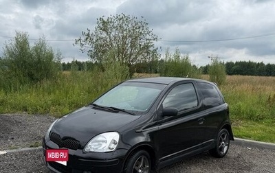 Toyota Yaris I рестайлинг, 2003 год, 340 000 рублей, 1 фотография