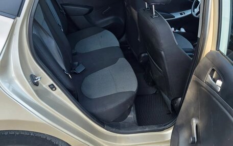 Hyundai Solaris II рестайлинг, 2013 год, 590 000 рублей, 9 фотография