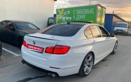 BMW 5 серия, 2011 год, 1 400 000 рублей, 2 фотография