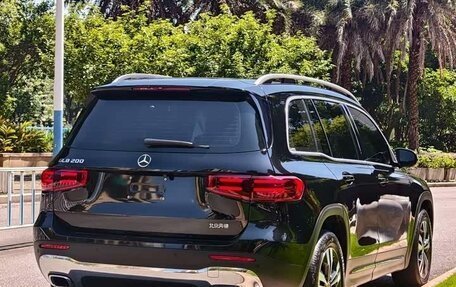 Mercedes-Benz GLB, 2023 год, 2 310 990 рублей, 2 фотография