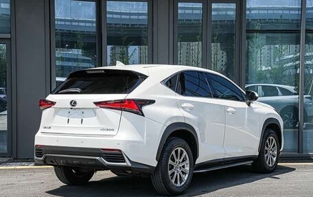 Lexus NX I, 2021 год, 2 375 000 рублей, 3 фотография