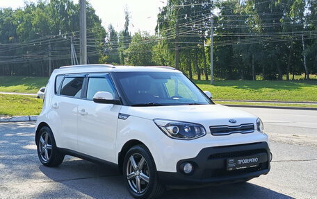 KIA Soul II рестайлинг, 2017 год, 1 610 000 рублей, 3 фотография