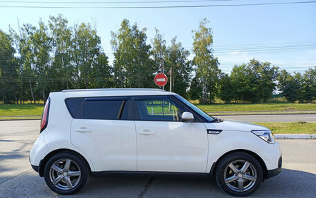 KIA Soul II рестайлинг, 2017 год, 1 610 000 рублей, 5 фотография