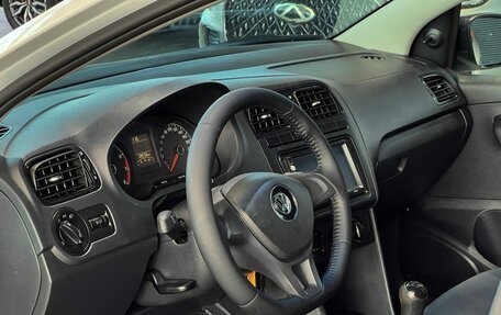 Volkswagen Polo VI (EU Market), 2018 год, 1 250 000 рублей, 10 фотография