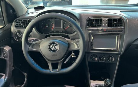 Volkswagen Polo VI (EU Market), 2018 год, 1 250 000 рублей, 21 фотография